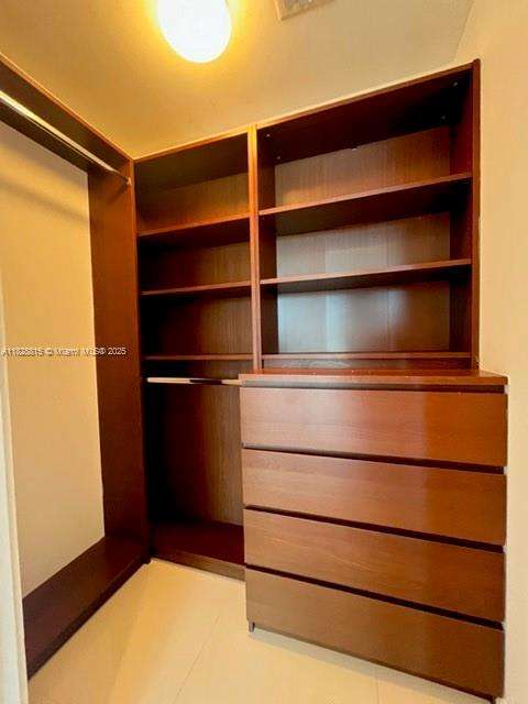 Small Image of 900 BISCAYNE BLVD #405, Miami Number 17