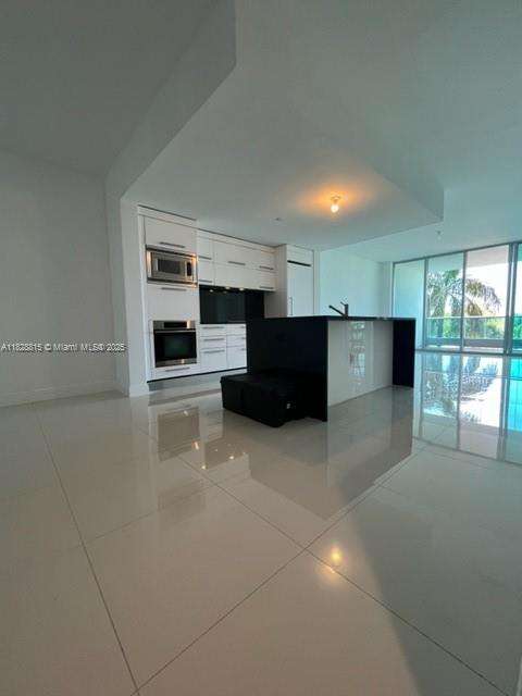 Small Image of 900 BISCAYNE BLVD #405, Miami Number 7
