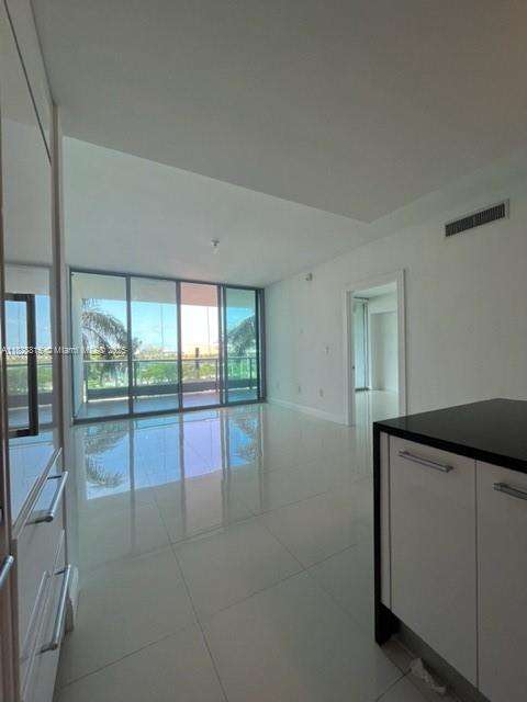 Small Image of 900 BISCAYNE BLVD #405, Miami Number 8