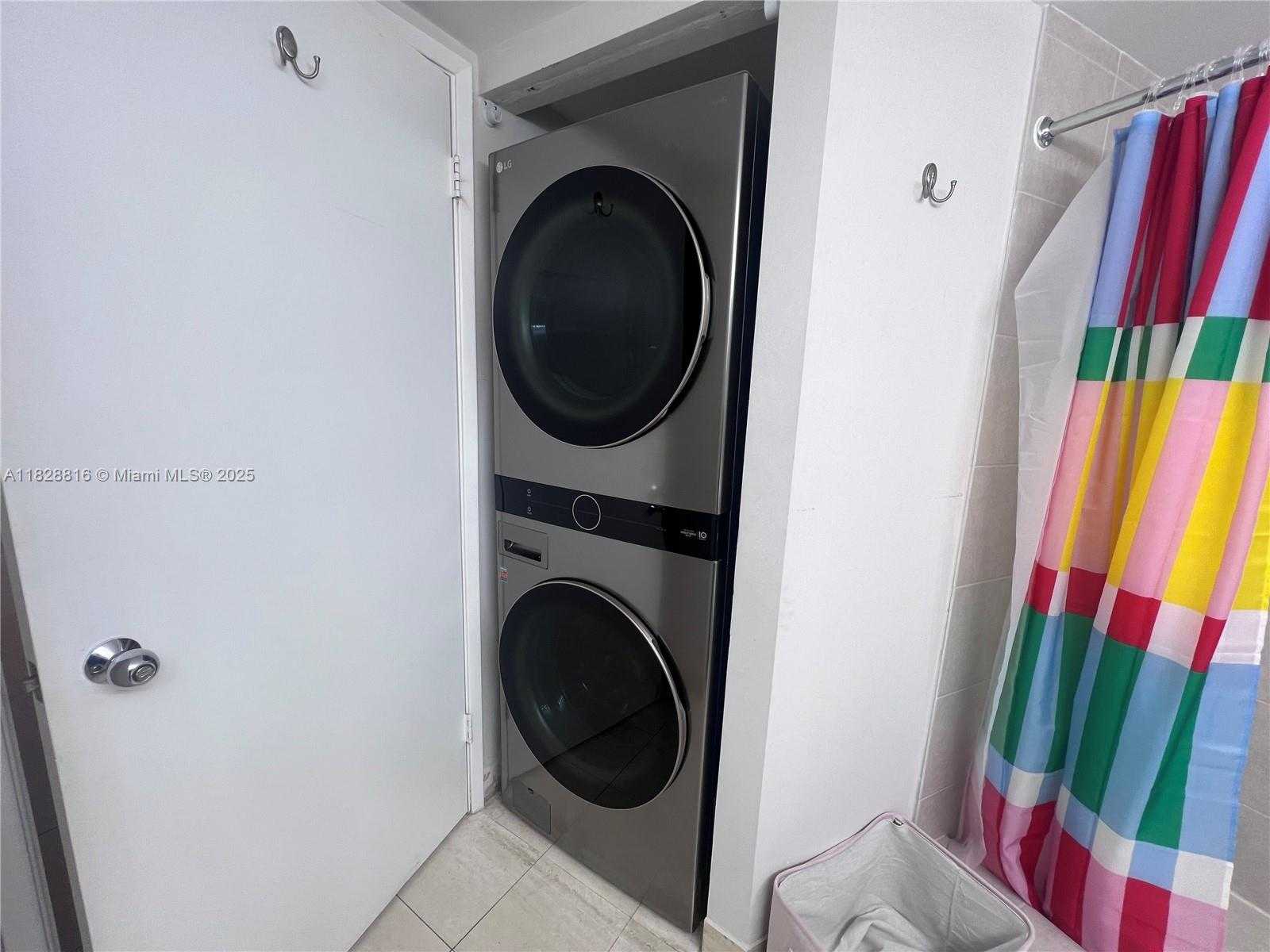 Small Image of 3600 MYSTIC POINTE DR #1510, Aventura Number 18