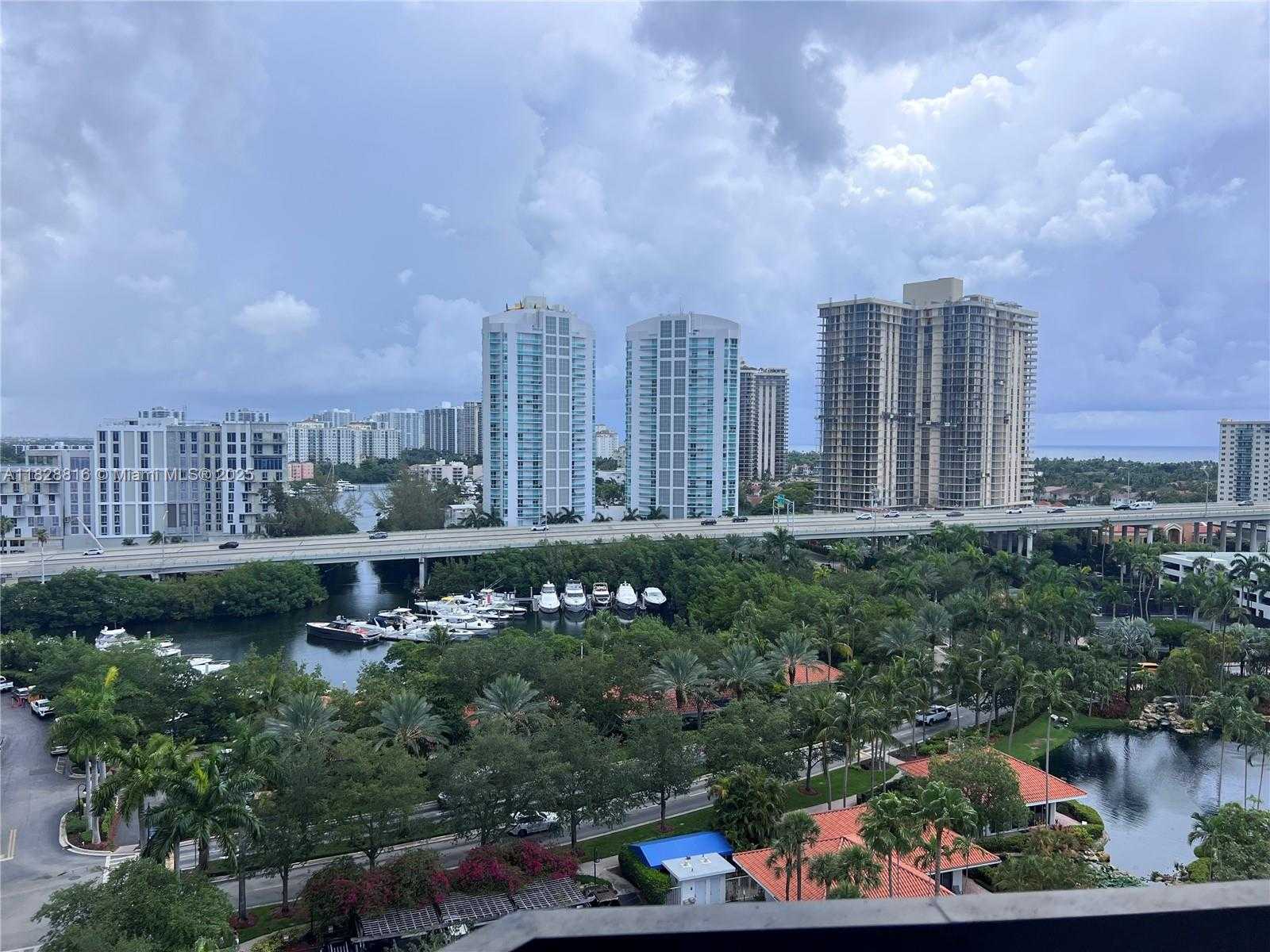 Small Image of 3600 MYSTIC POINTE DR #1510, Aventura Number 19