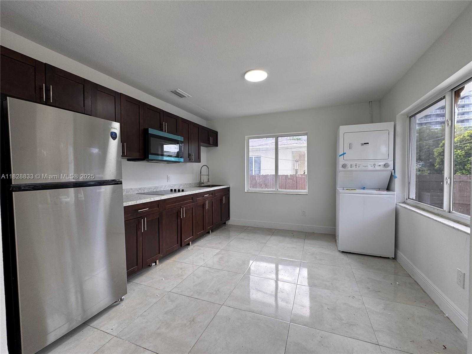 Small Image of 2803 SOUTH WEST 26TH ST #A, Miami Number 3