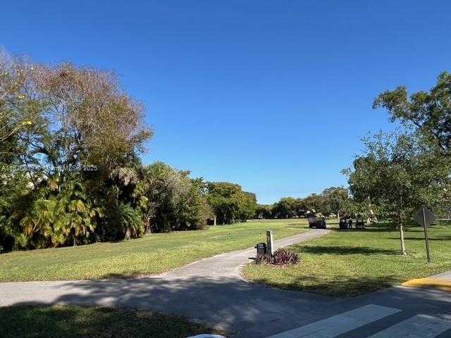 Small Image of 9735 COSTA DEL SOL BLVD #F-101, Doral Number 9