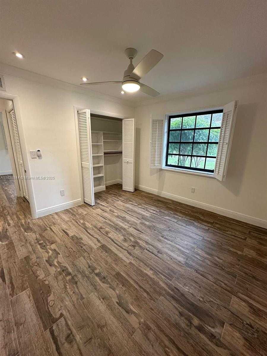 Small Image of 7625 SOUTH WEST 180TH TER #7625, Palmetto Bay Number 7