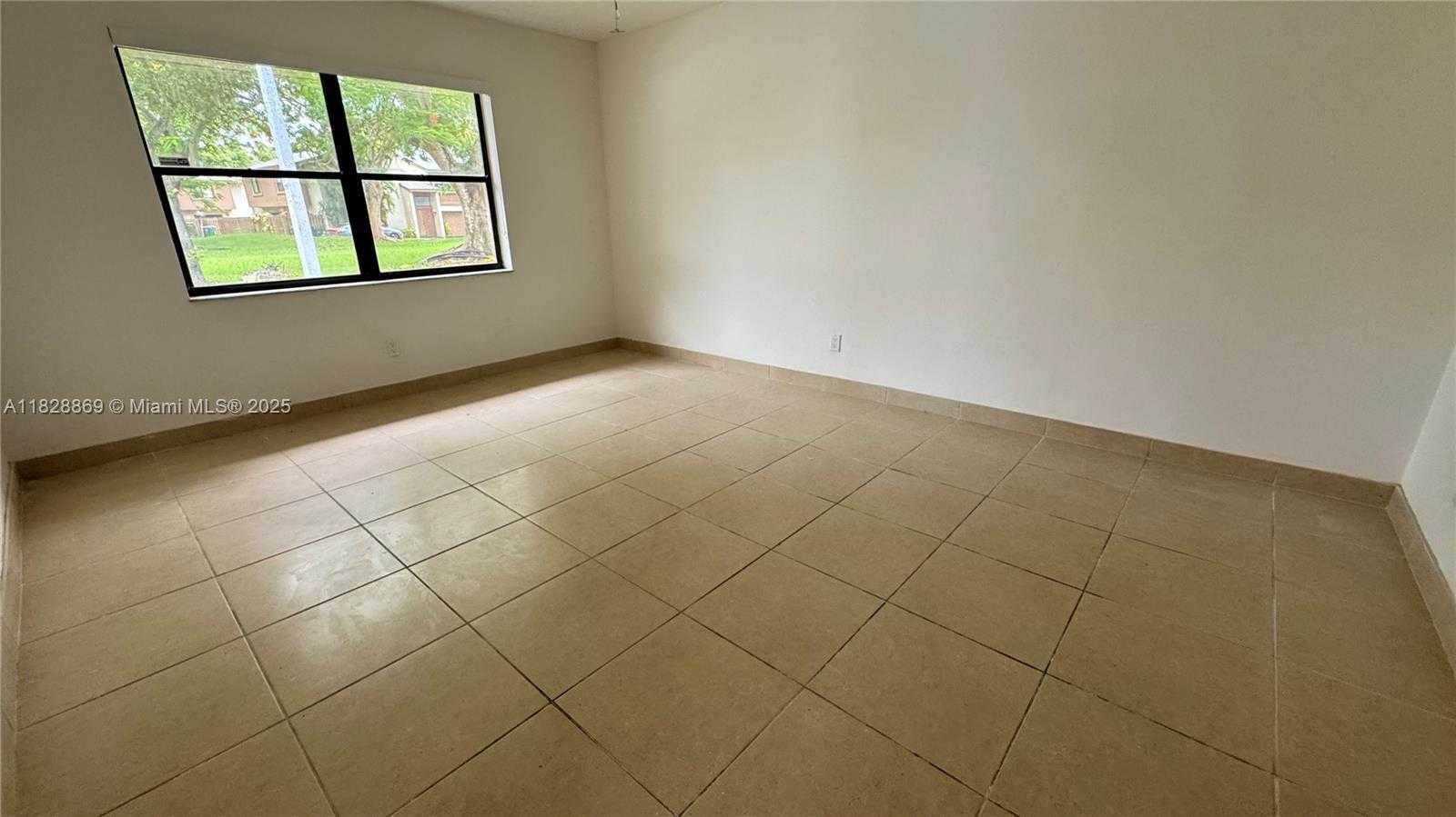 Small Image of 11411 SOUTH WEST 109TH RD #50Z, Miami Number 11