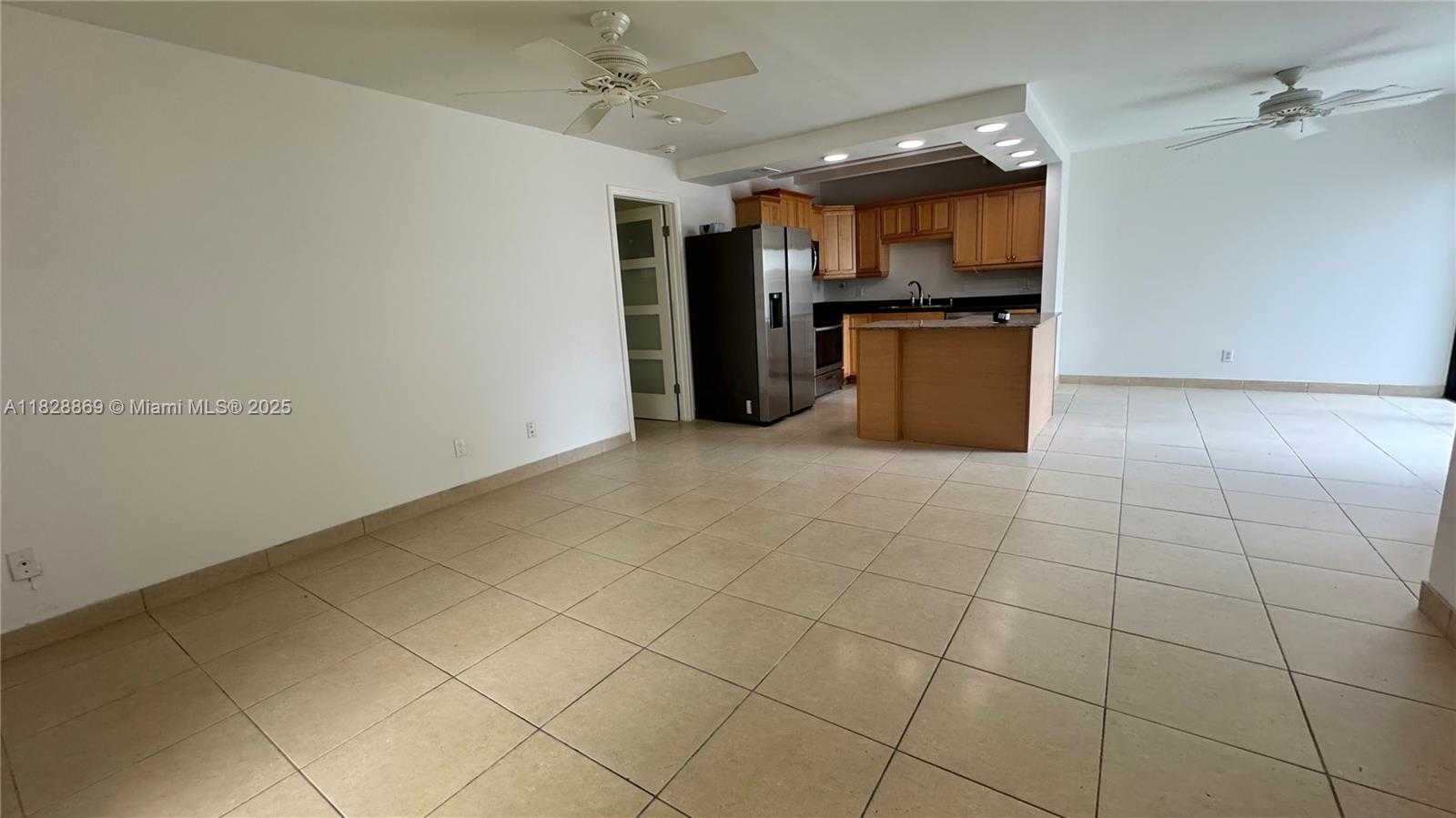 Small Image of 11411 SOUTH WEST 109TH RD #50Z, Miami Number 3
