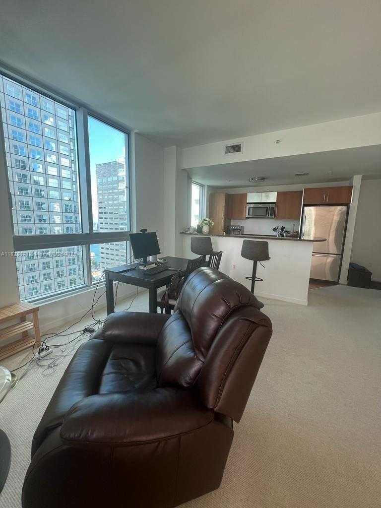 Small Image of 300 SOUTH BISCAYNE BLVD #T-3201, Miami Number 11