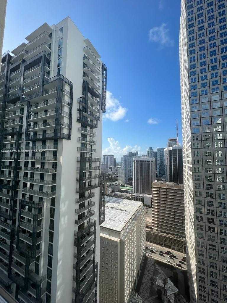 Small Image of 300 SOUTH BISCAYNE BLVD #T-3201, Miami Number 38