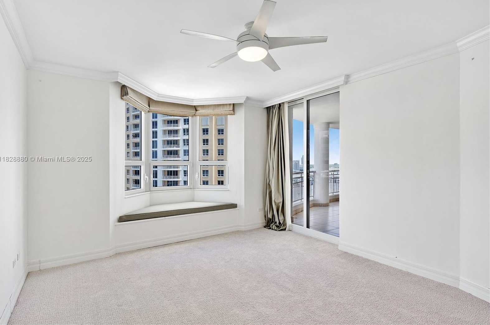 Small Image of 808 BRICKELL KEY DR #3005, Miami Number 10