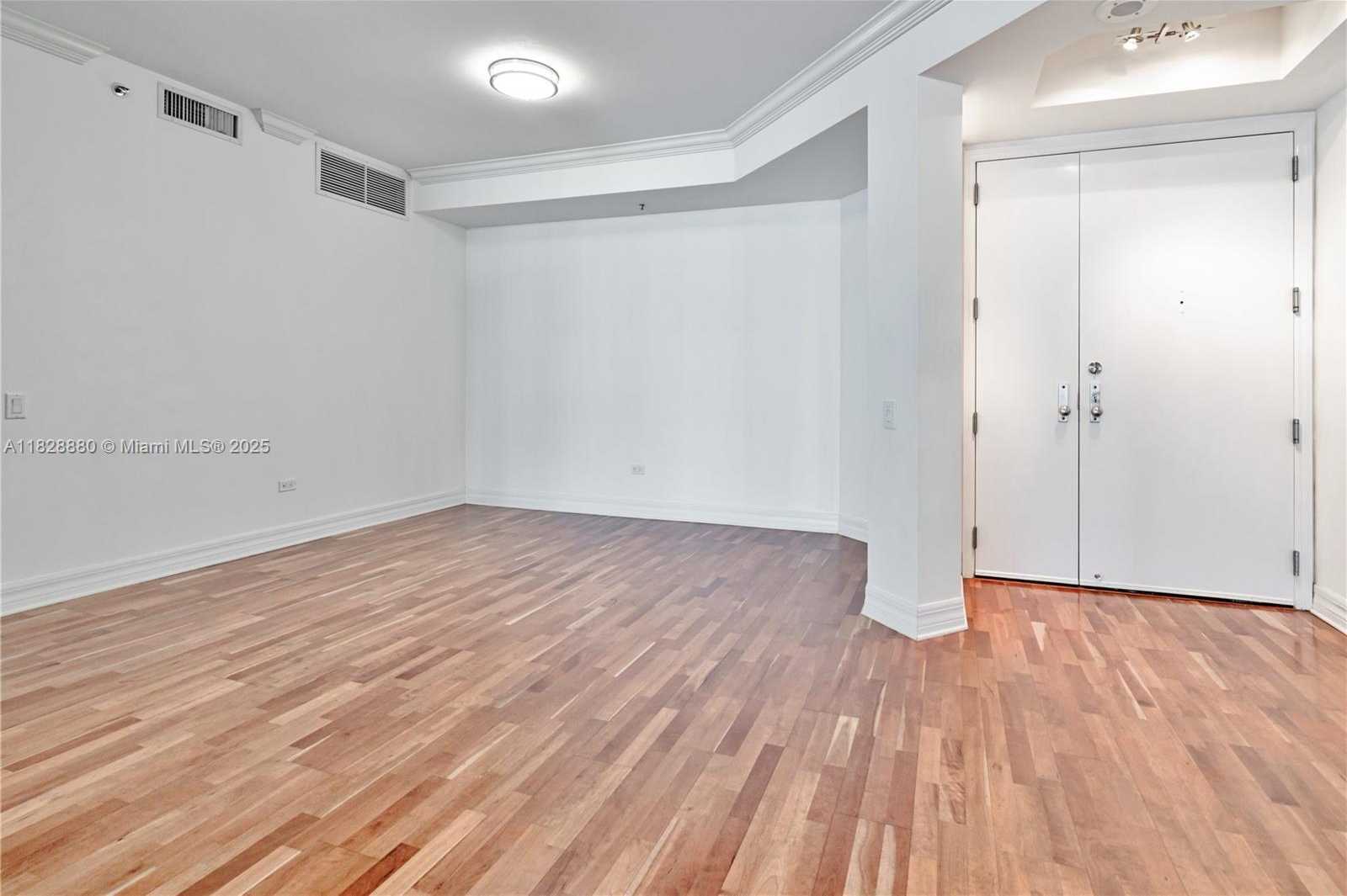 Small Image of 808 BRICKELL KEY DR #3005, Miami Number 3