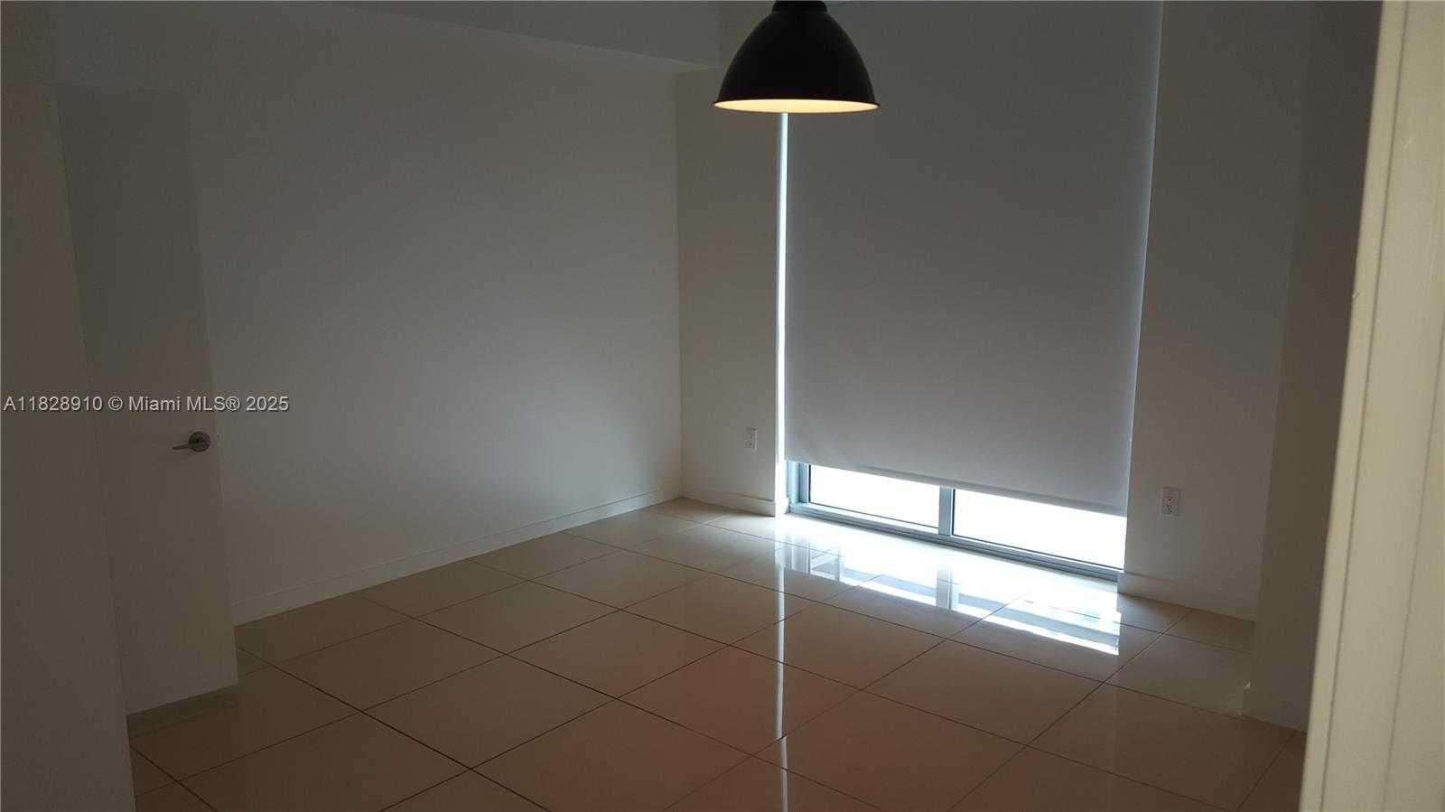 Small Image of 1111 SOUTH WEST 1 AVE #1522-N, Miami Number 7
