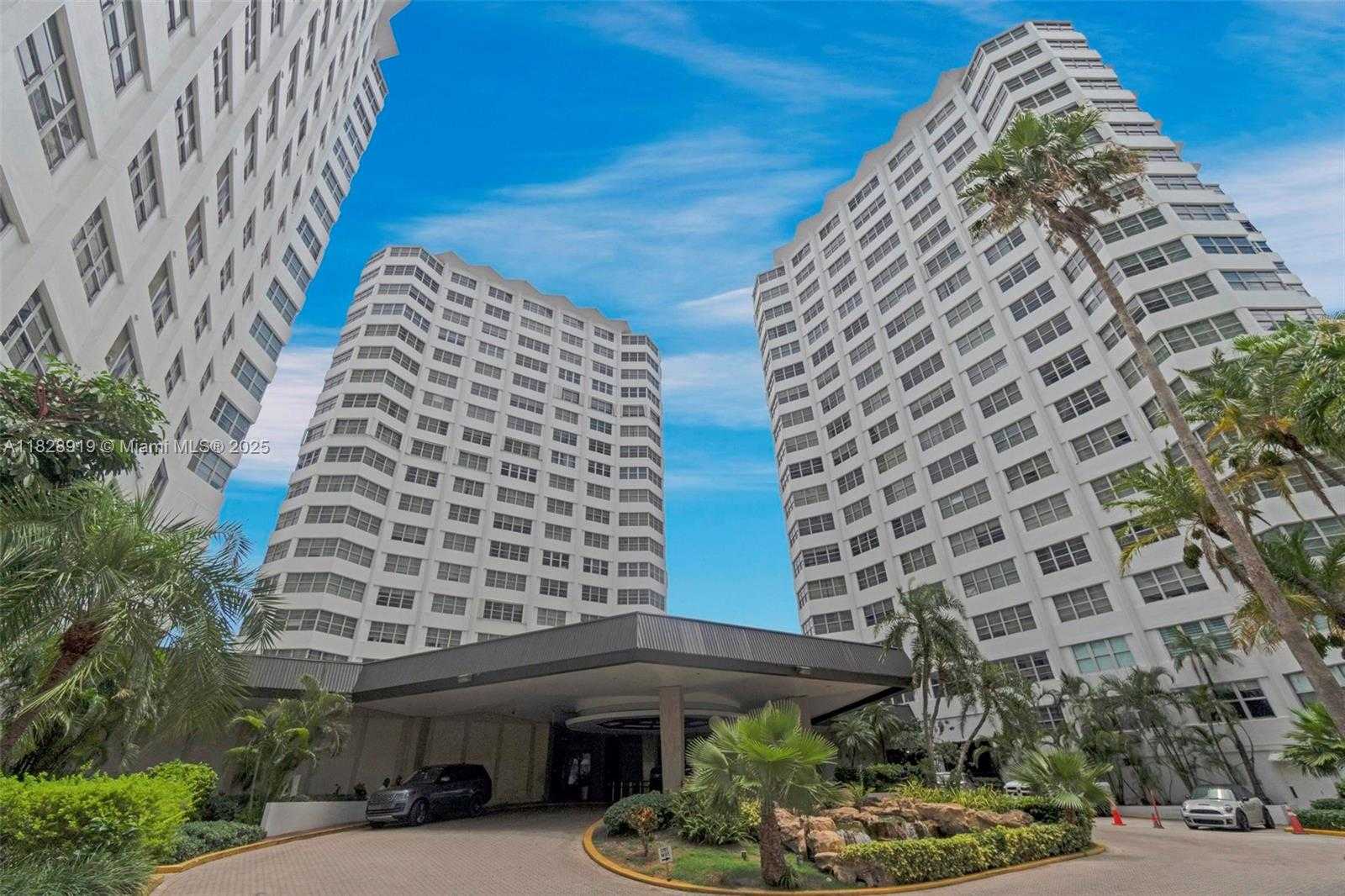 Small Image of 905 BRICKELL BAY DR #1823, Miami Number 13