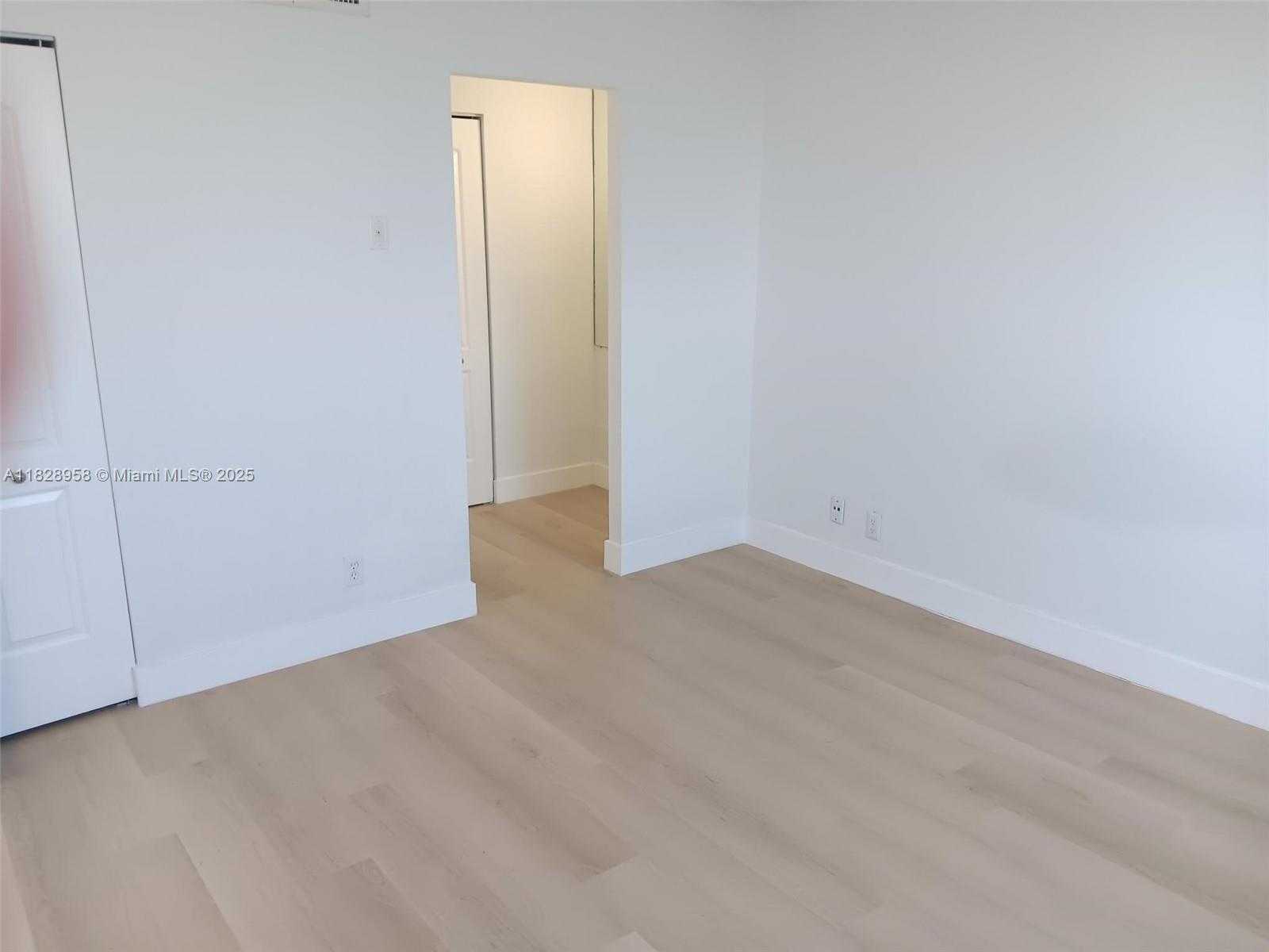 Small Image of 3703 NORTH EAST 166TH ST #709, North Miami Beach Number 15