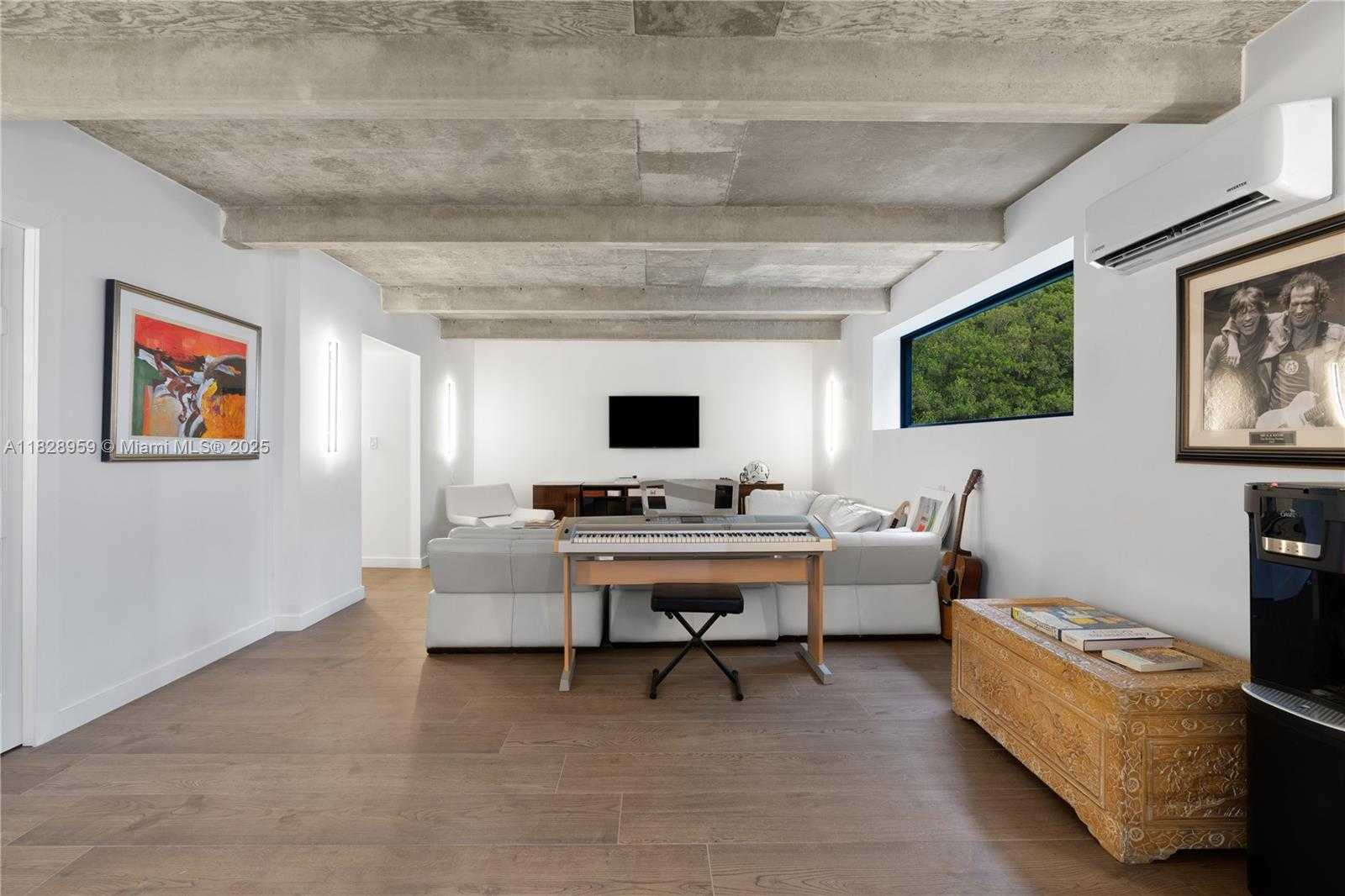 Small Image of 325 CAMPANA AVE, Coral Gables Number 18