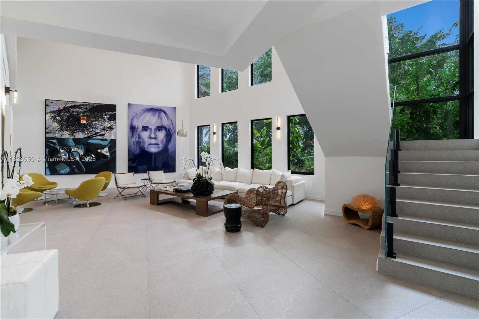 Small Image of 325 CAMPANA AVE, Coral Gables Number 5