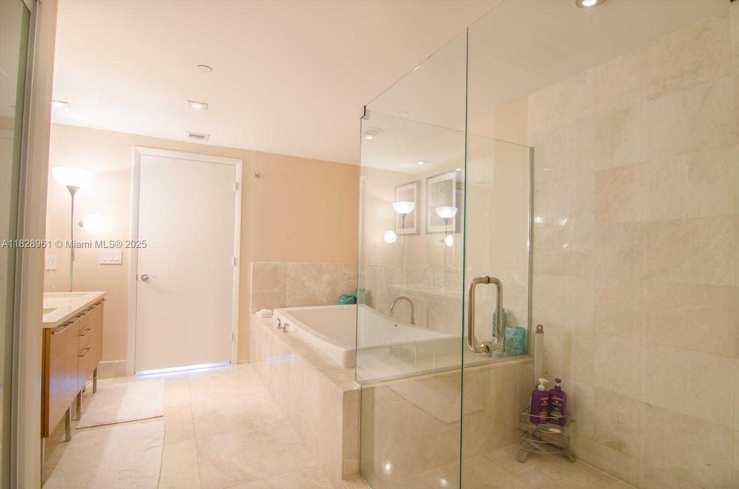 Small Image of 17001 COLLINS AVE #3804, Sunny Isles Beach Number 18