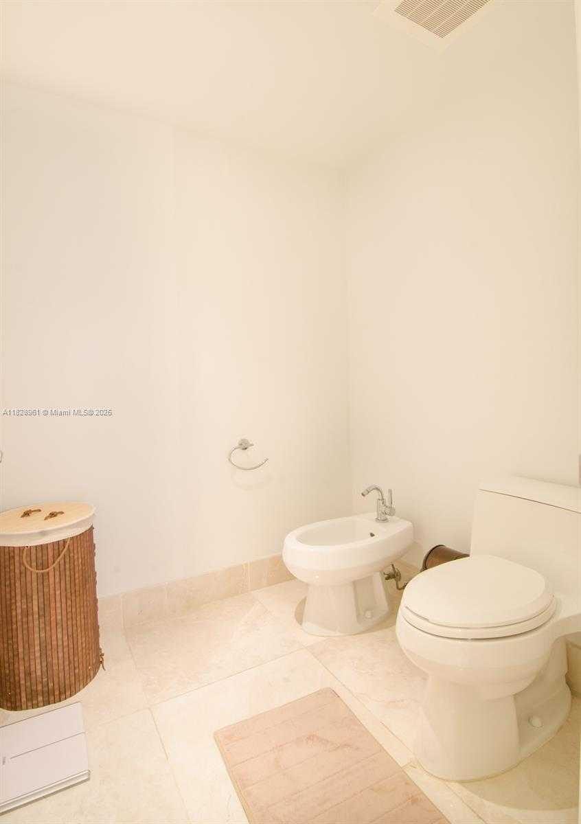 Small Image of 17001 COLLINS AVE #3804, Sunny Isles Beach Number 19
