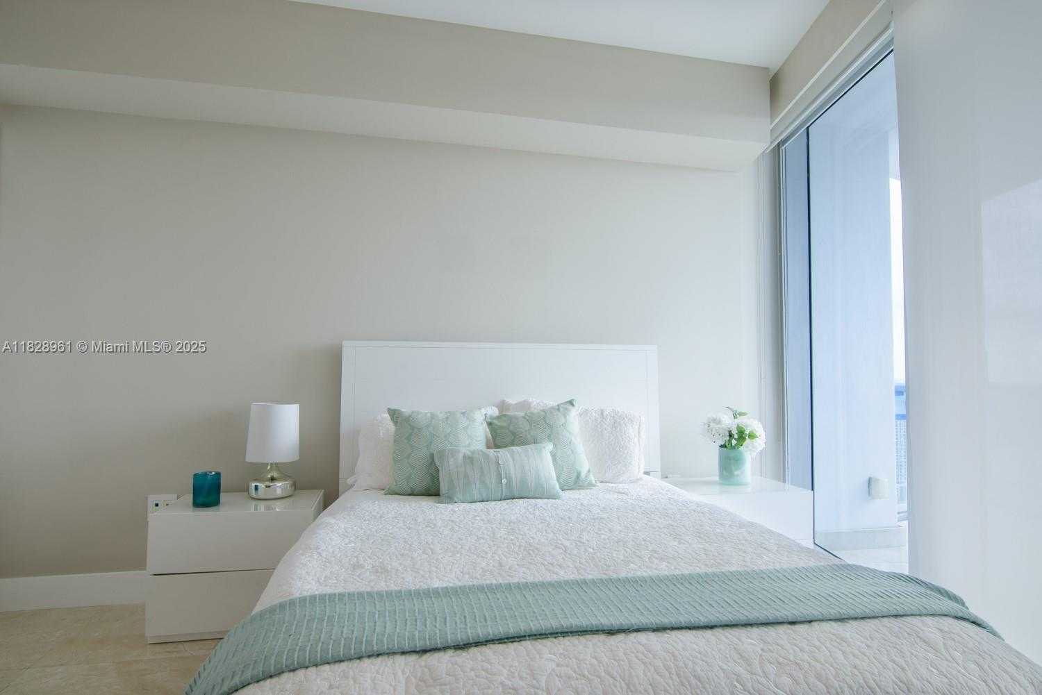 Small Image of 17001 COLLINS AVE #3804, Sunny Isles Beach Number 23
