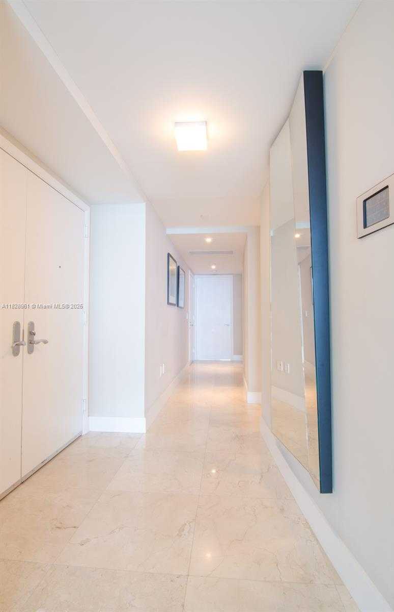 Small Image of 17001 COLLINS AVE #3804, Sunny Isles Beach Number 4