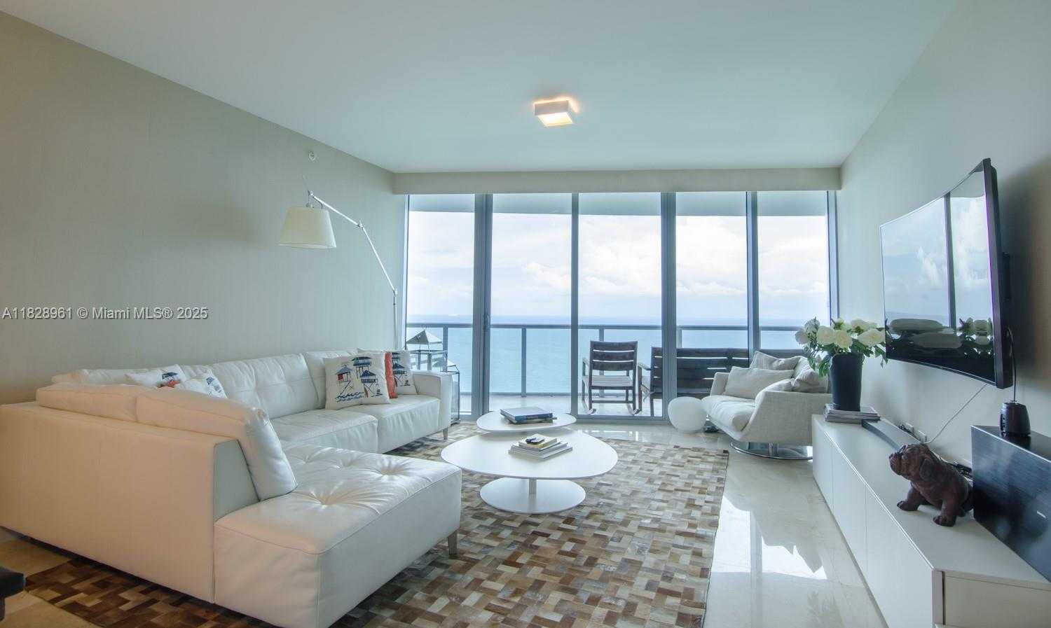 Small Image of 17001 COLLINS AVE #3804, Sunny Isles Beach Number 5