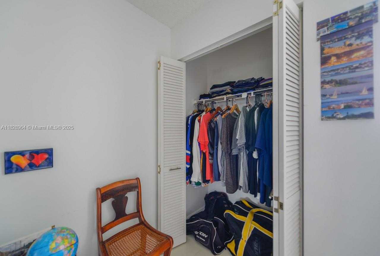 Small Image of 800 NORTH MIAMI AVE #E-809, Miami Number 10