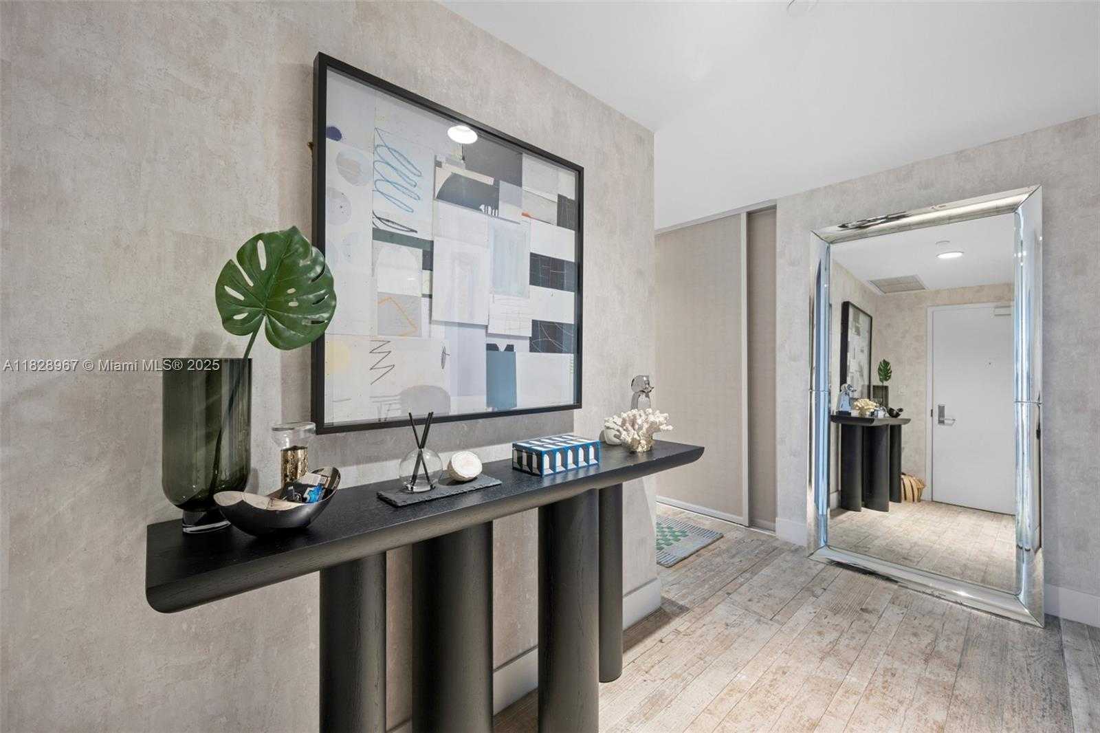 Small Image of 1010 BRICKELL AVE #3411, Miami Number 22