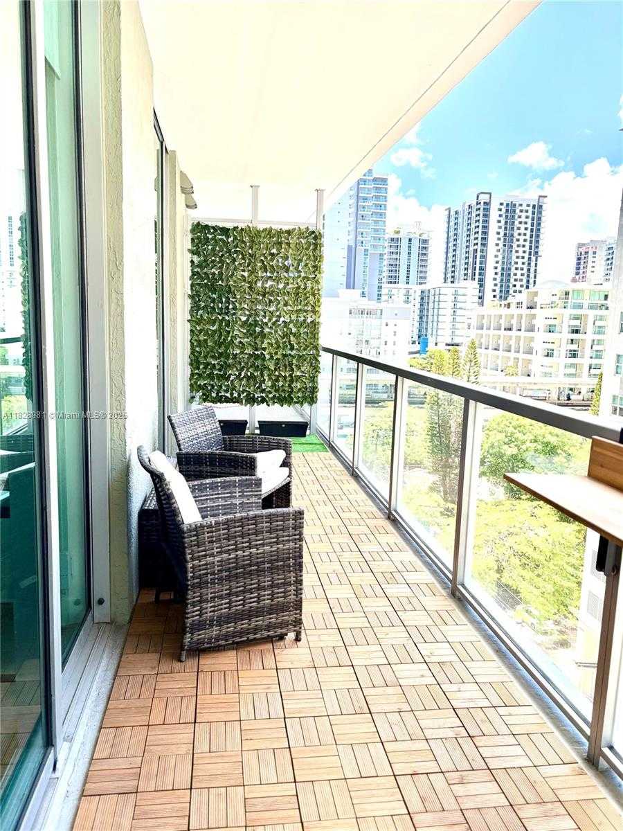 Small Image of 1111 SOUTH WEST 1ST AVE #1021-N, Miami Number 13