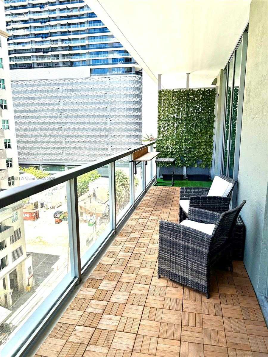 Small Image of 1111 SOUTH WEST 1ST AVE #1021-N, Miami Number 14