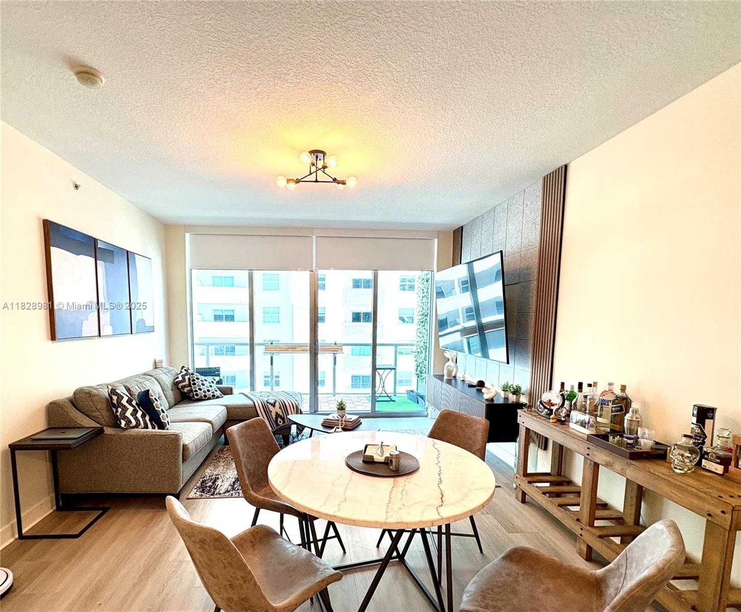 Small Image of 1111 SOUTH WEST 1ST AVE #1021-N, Miami Number 3