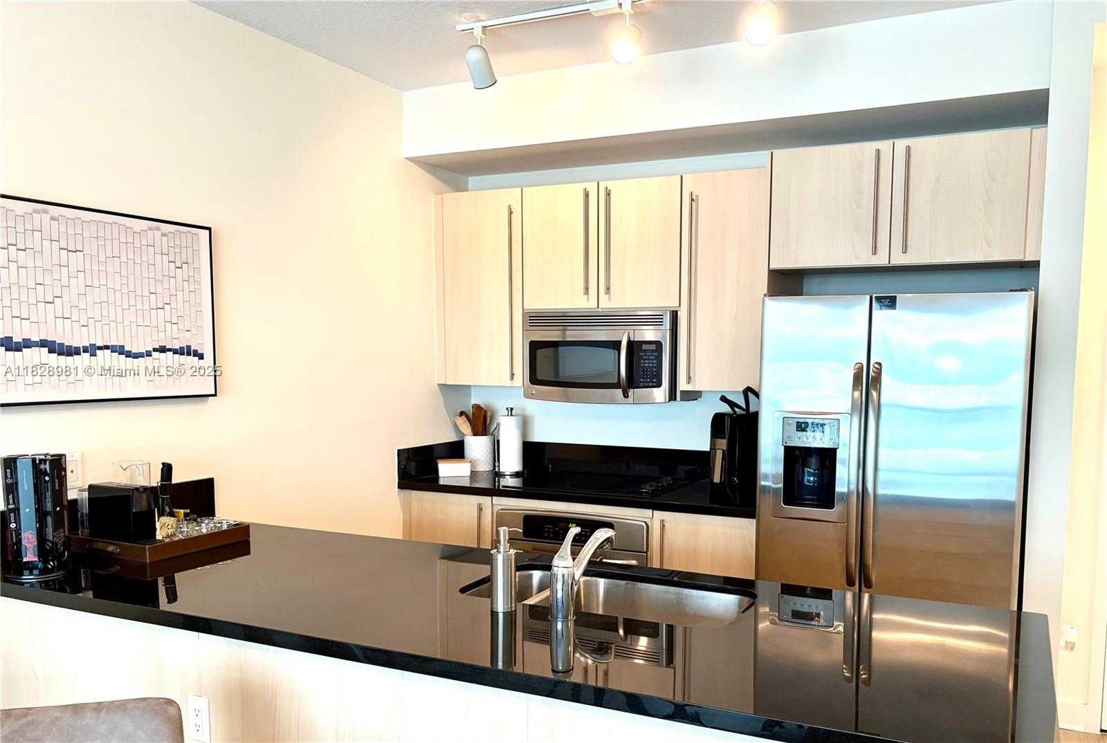 Small Image of 1111 SOUTH WEST 1ST AVE #1021-N, Miami Number 6