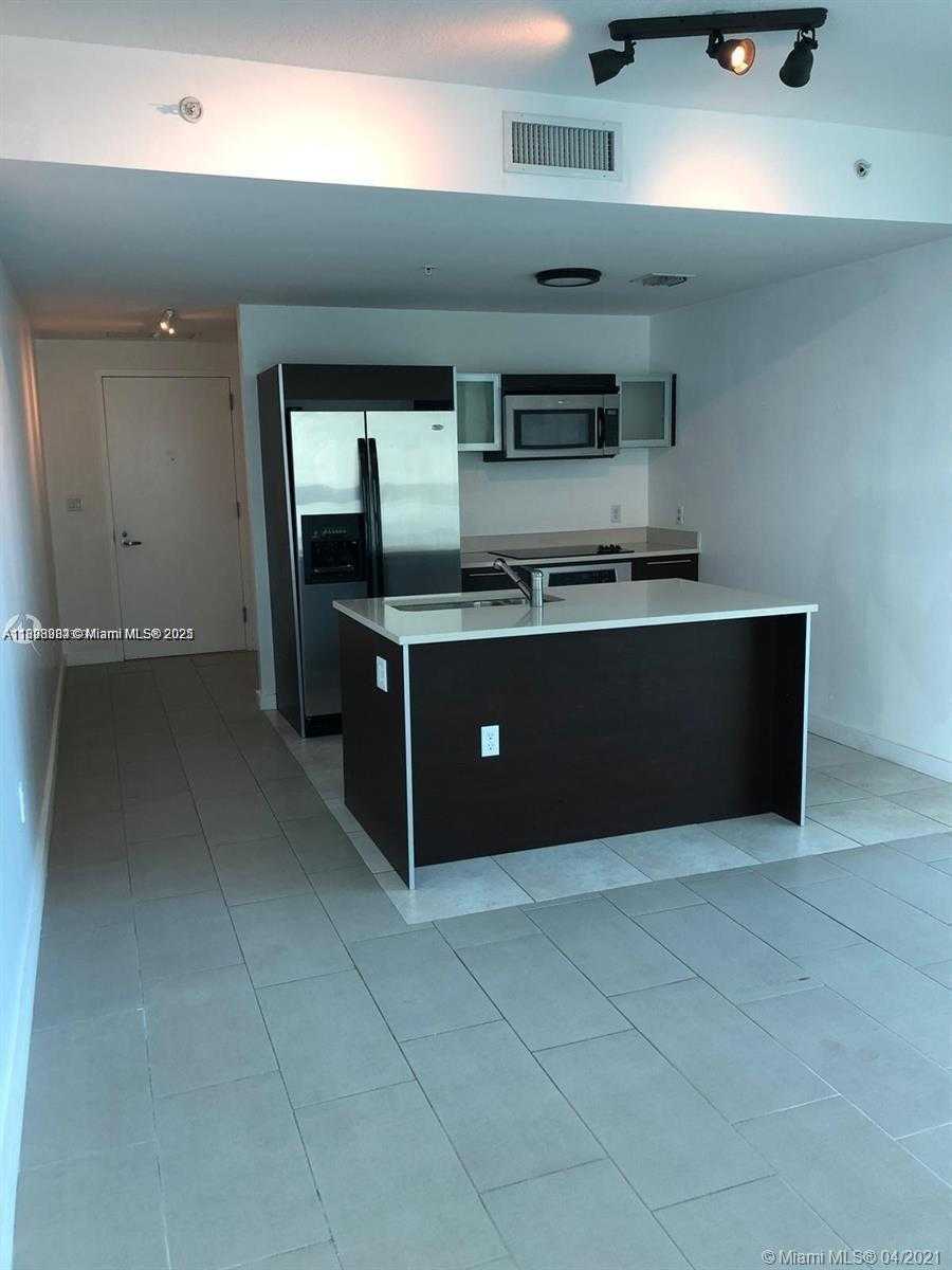 Small Image of 1900 NORTH BAYSHORE DR #2103, Miami Number 8