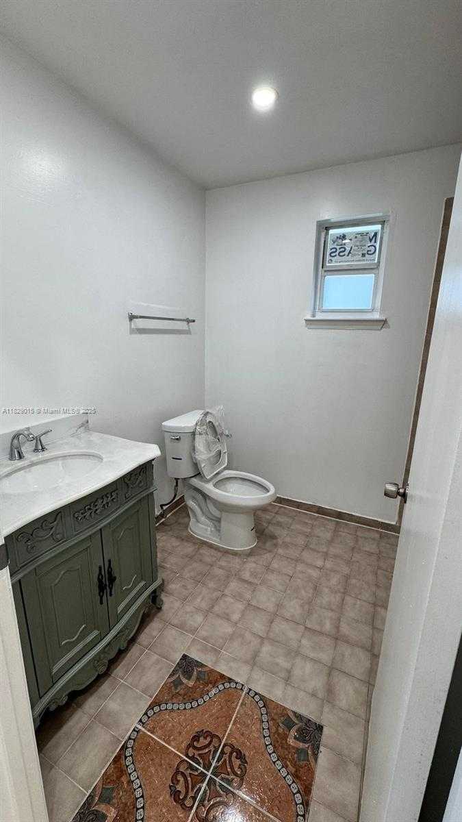 Small Image of 27170 SOUTH WEST 121ST CT, Homestead Number 10