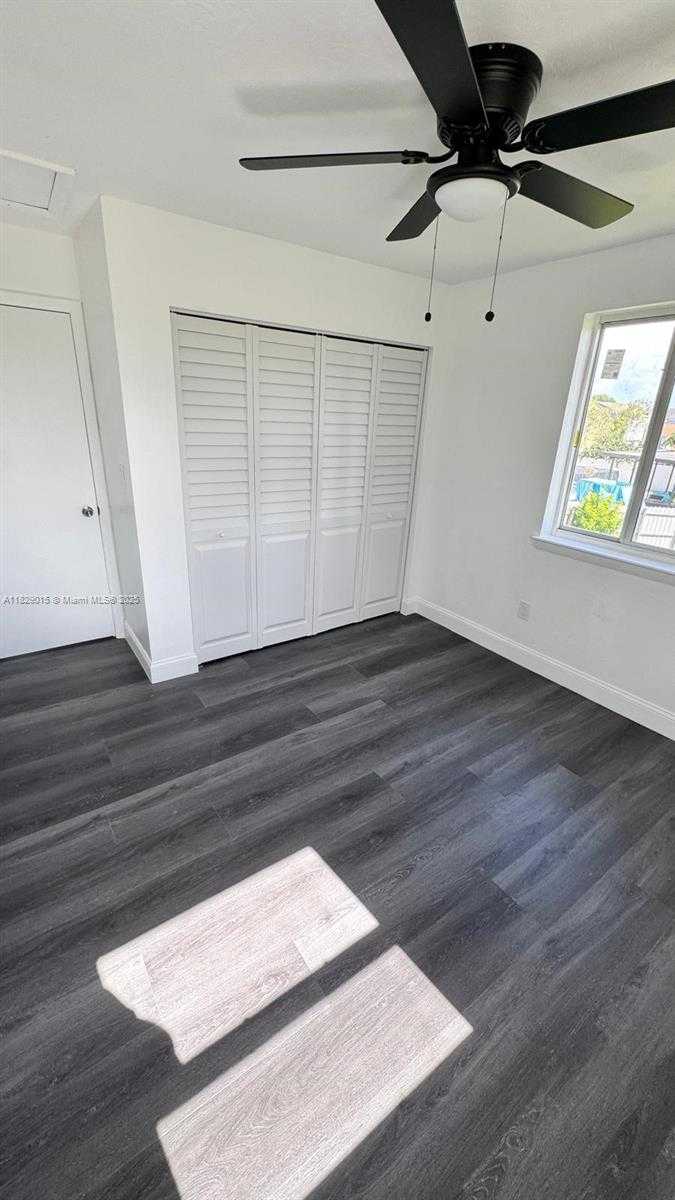 Small Image of 27170 SOUTH WEST 121ST CT, Homestead Number 14