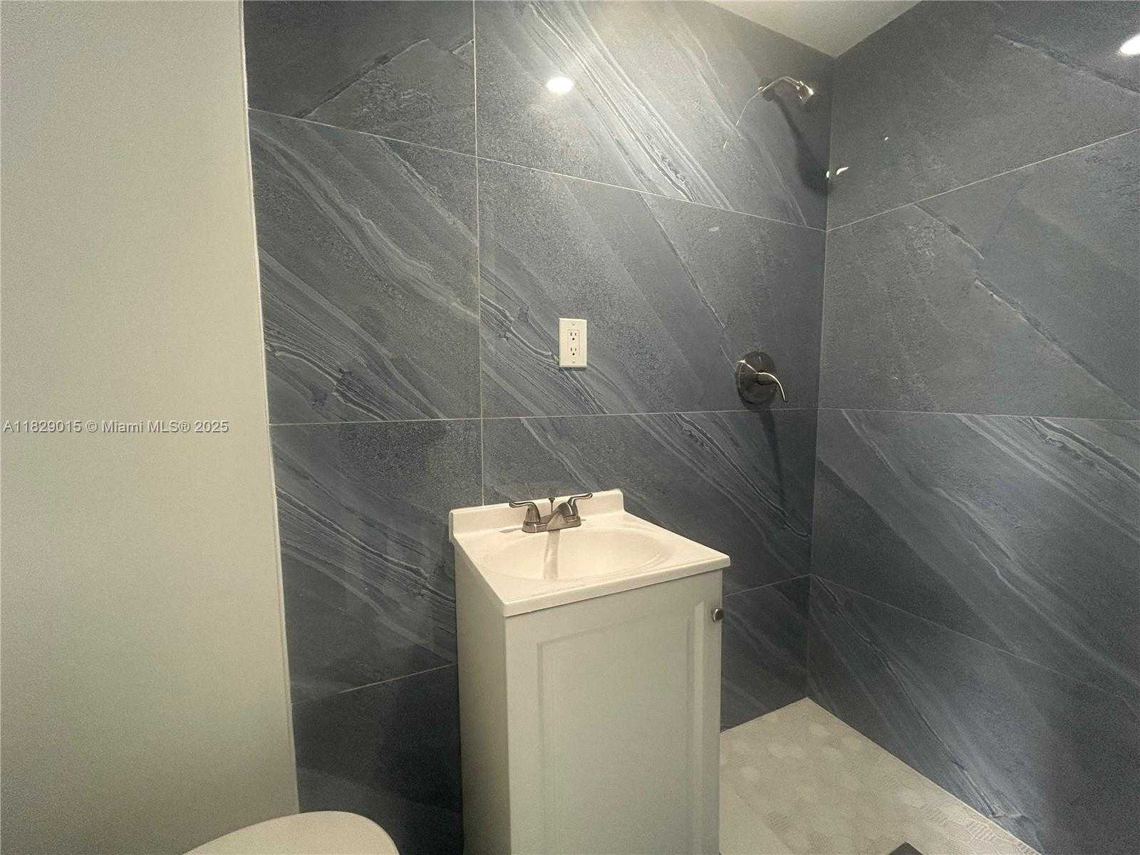 Small Image of 27170 SOUTH WEST 121ST CT, Homestead Number 18
