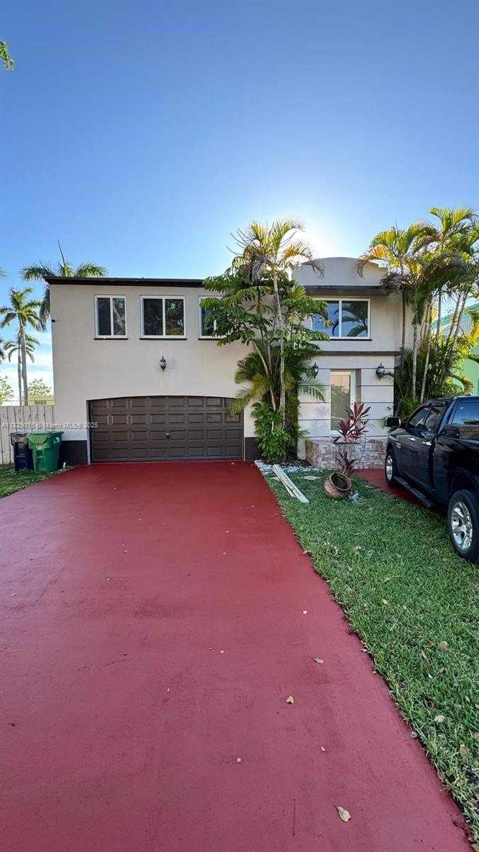 Small Image of 27170 SOUTH WEST 121ST CT, Homestead Number 2