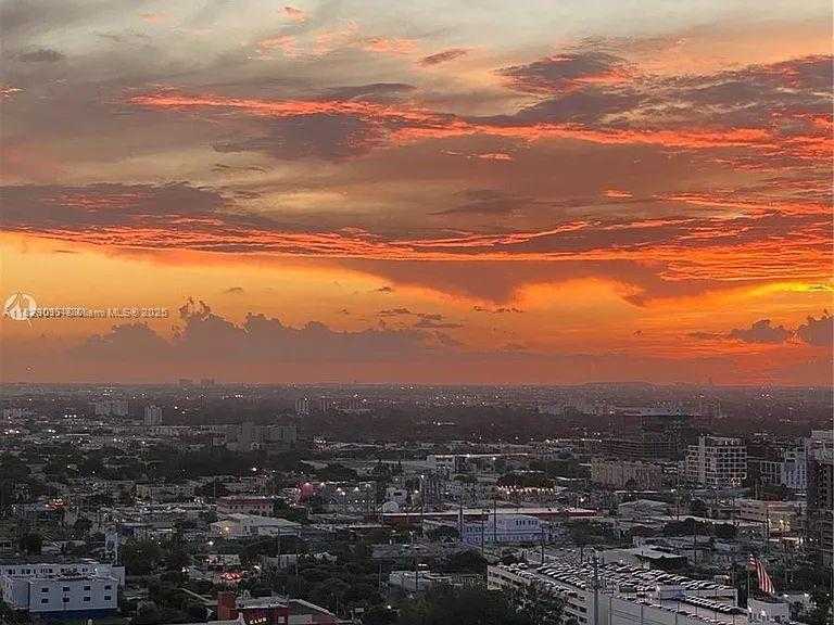 Small Image of 1800 NORTH BAYSHORE DR #3106, Miami Number 12