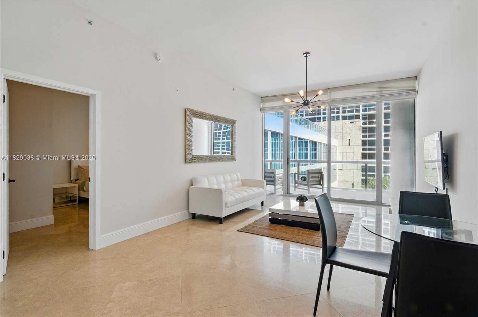 Small Image of 6799 COLLINS AVE #401, Miami Beach Number 17