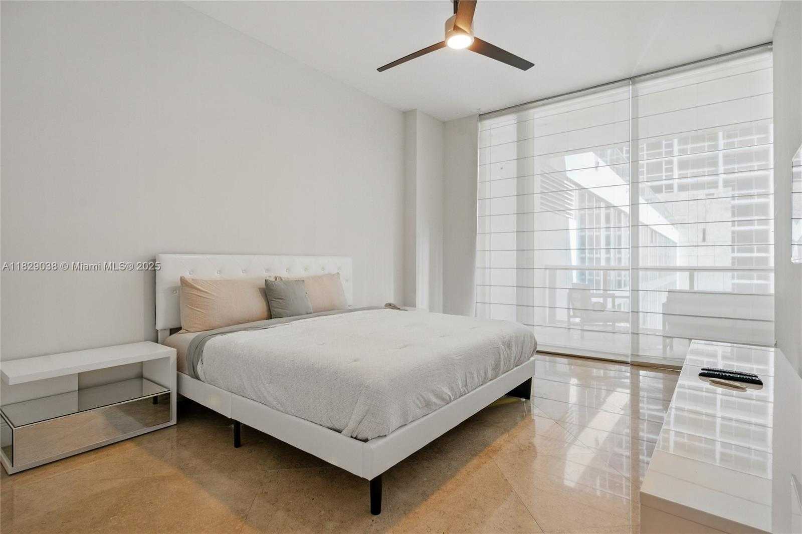 Small Image of 6799 COLLINS AVE #401, Miami Beach Number 23