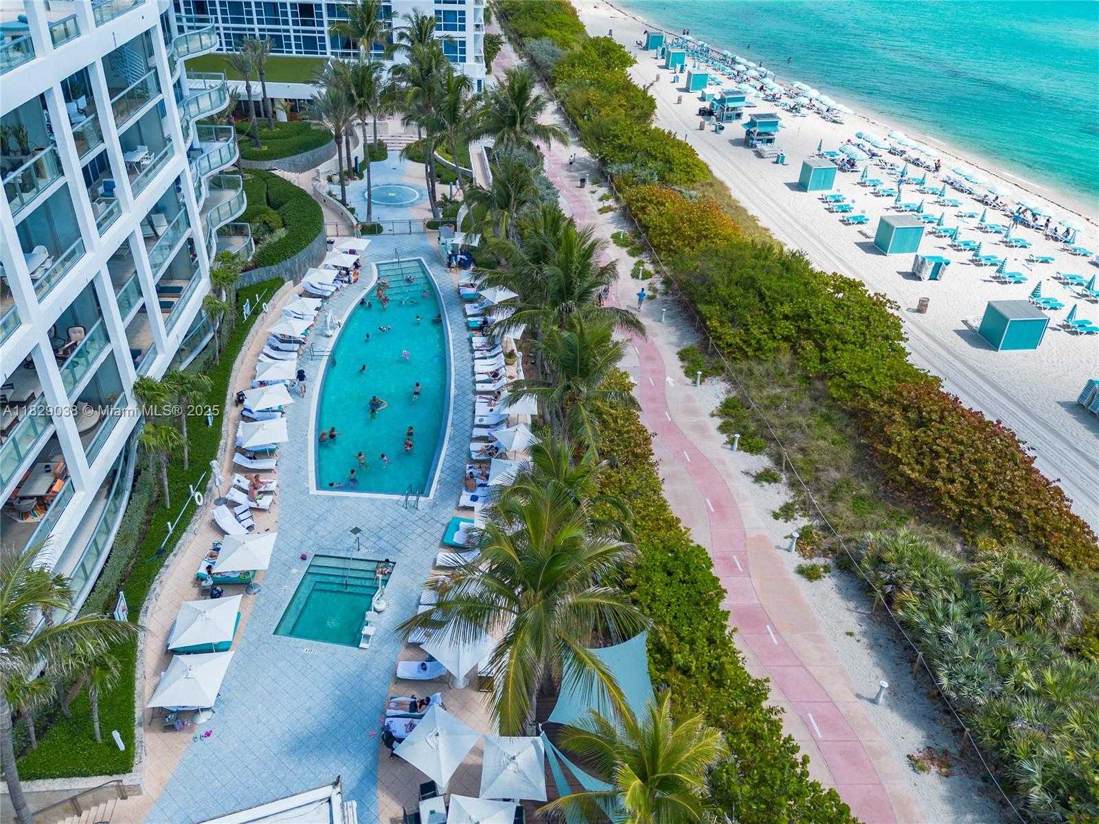 Small Image of 6799 COLLINS AVE #401, Miami Beach Number 3