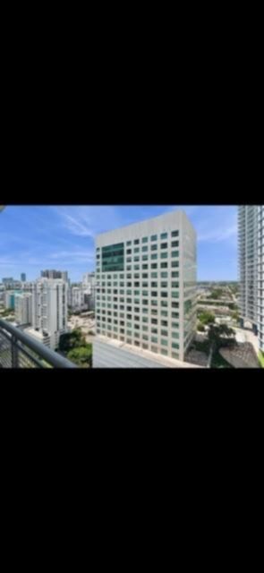 Small Image of 690 SOUTH WEST 1ST CT #2310, Miami Number 7