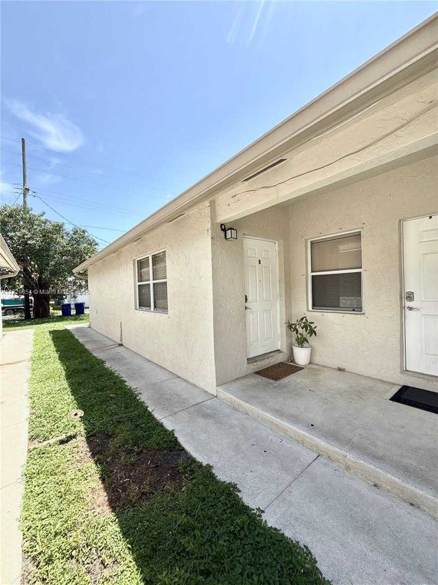 Small Image of 1840 JEFFERSON ST #B, Hollywood Number 20
