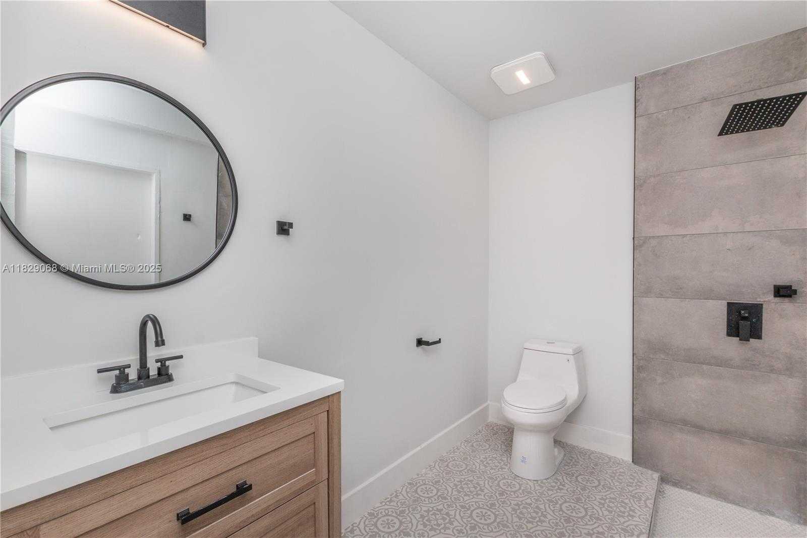 Small Image of 2302 FUNSTON ST, Hollywood Number 33