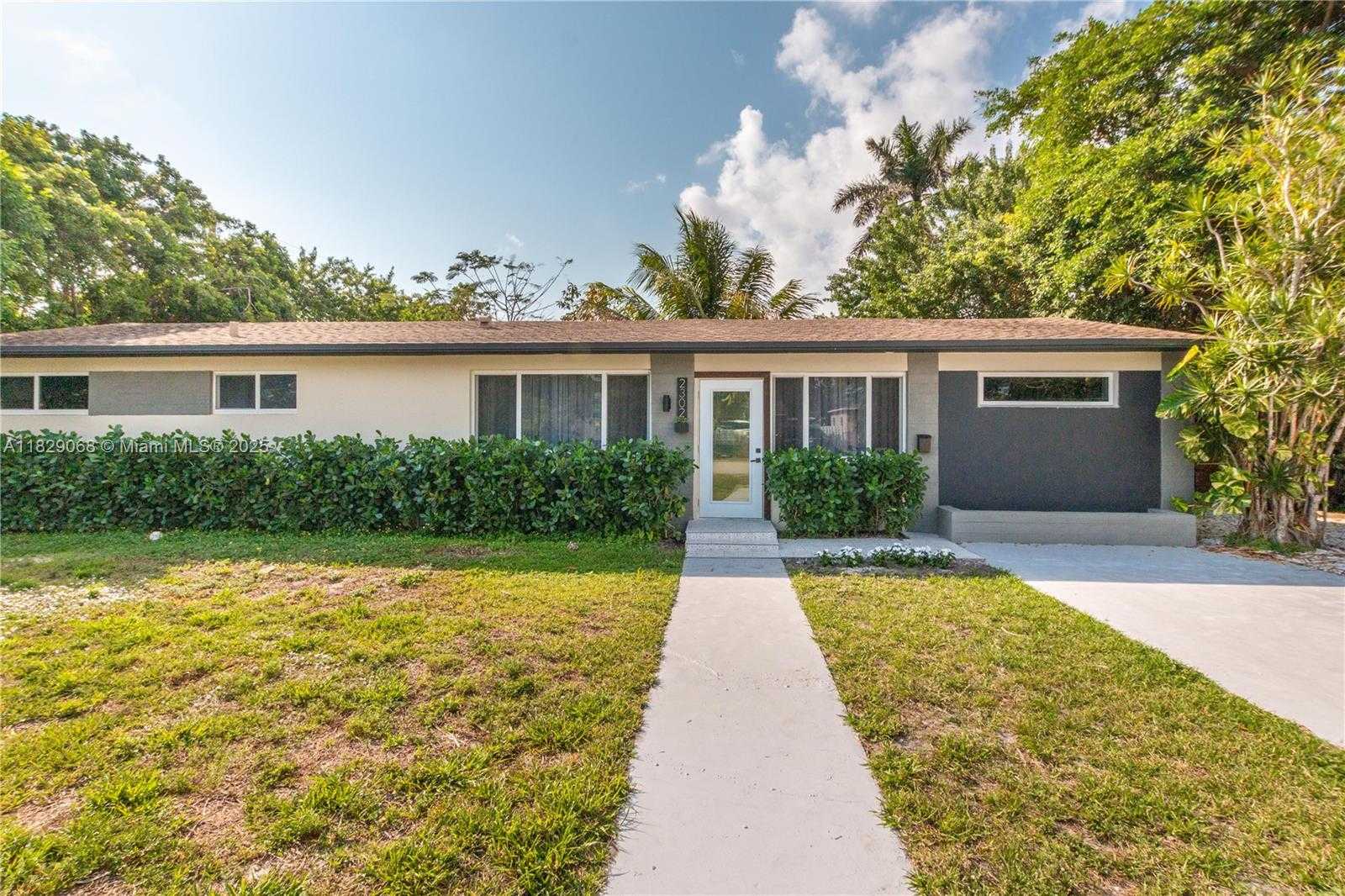 Small Image of 2302 FUNSTON ST, Hollywood Number 45