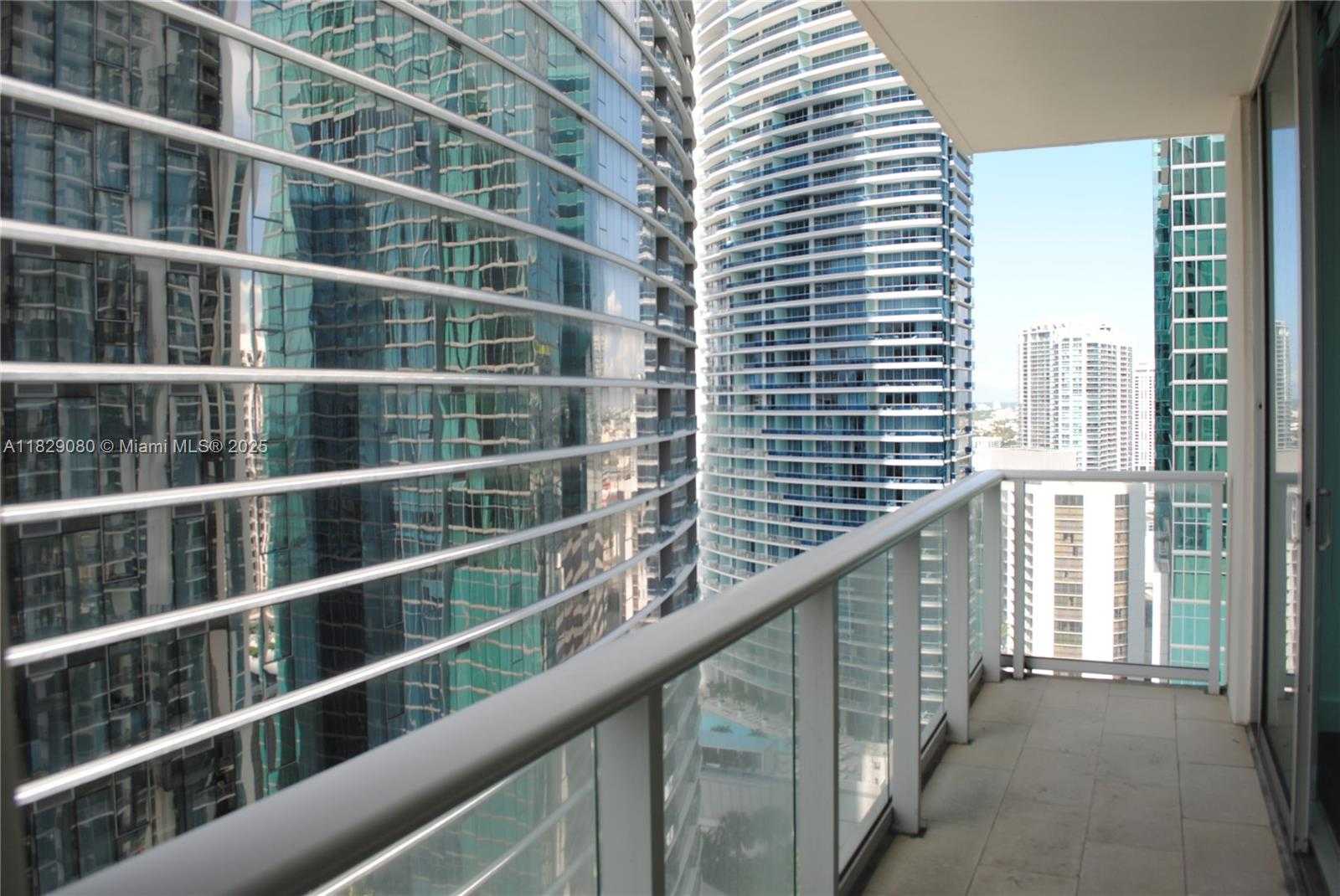 Small Image of 300 SOUTH BISCAYNE BLVD #T-2802, Miami Number 5