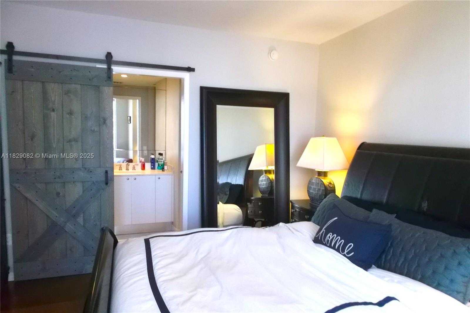 Small Image of 901 BRICKELL KEY BLVD #1201, Miami Number 8
