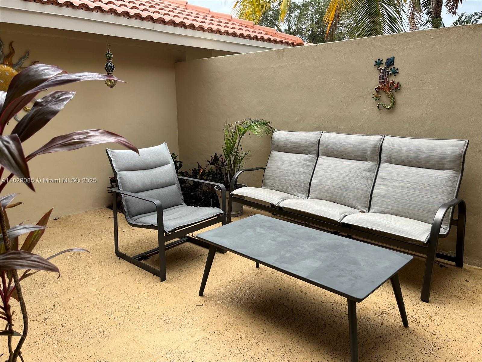 Small Image of Palm Beach Gardens Number 27