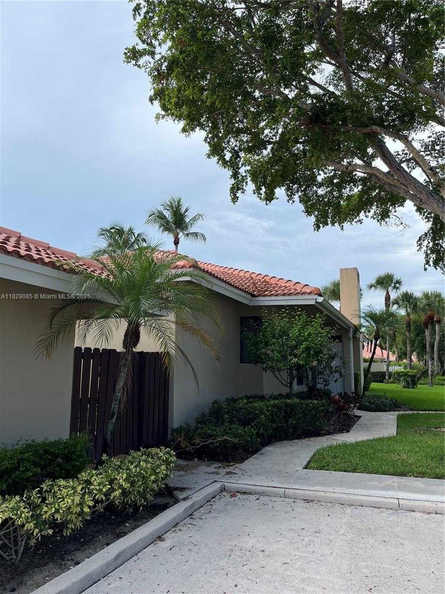 Small Image of Palm Beach Gardens Number 4