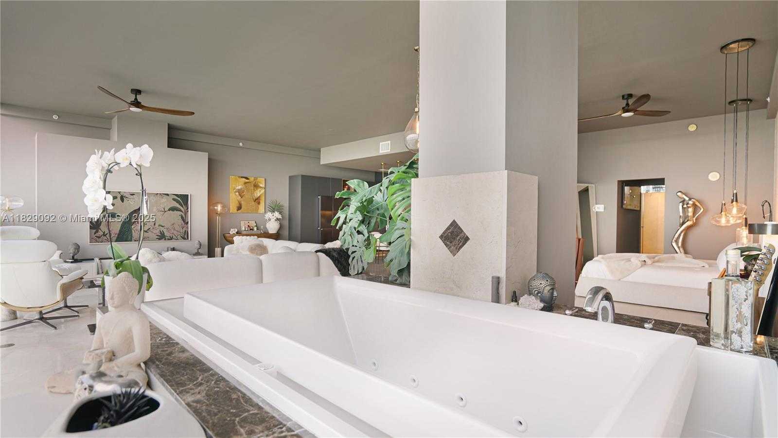 Small Image of 7934 WEST DR #902, North Bay Village Number 10