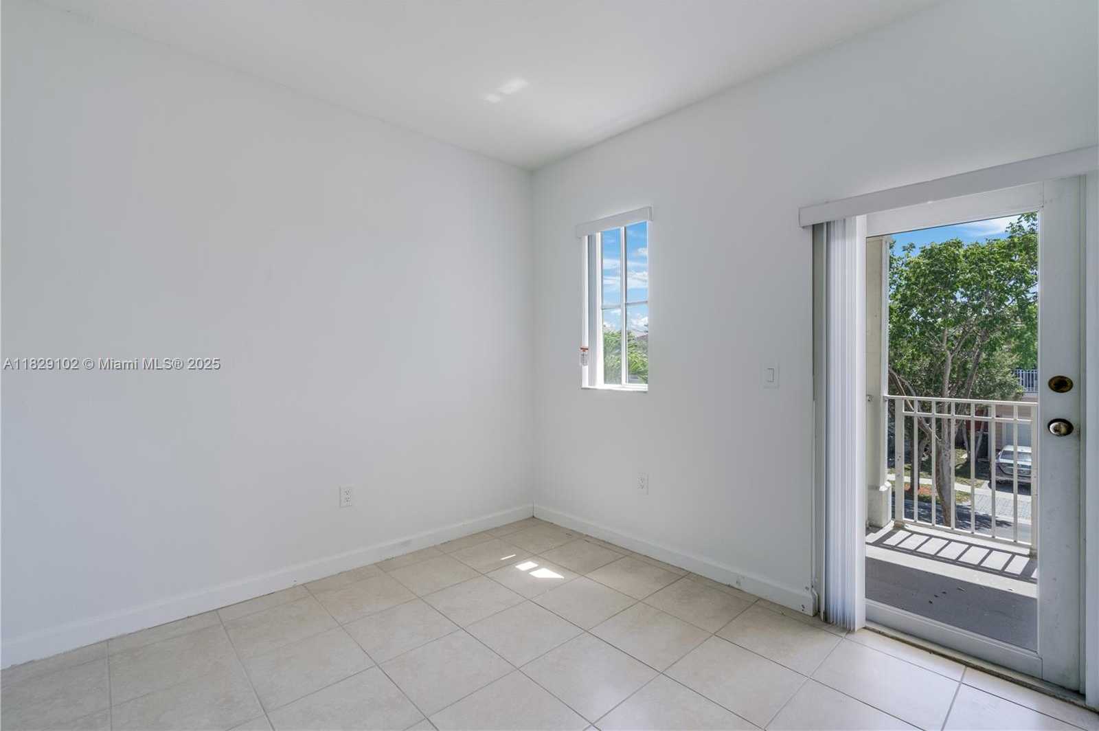Small Image of 383 NORTH EAST 34TH TER #383, Homestead Number 20