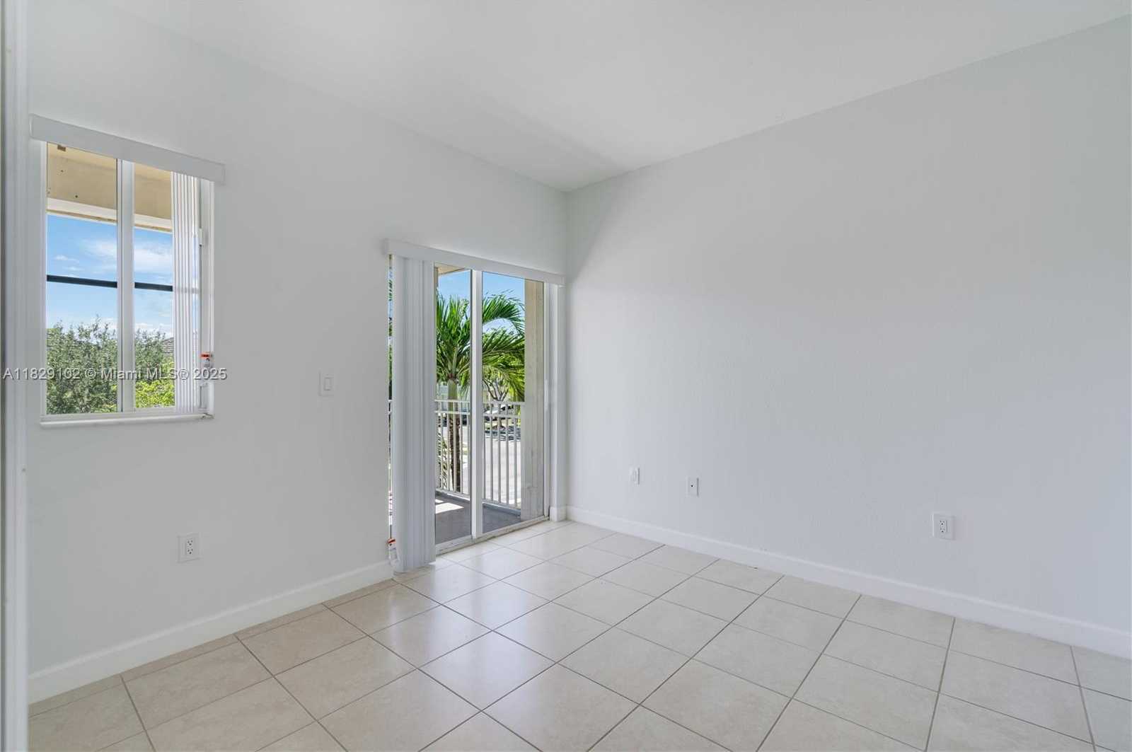 Small Image of 383 NORTH EAST 34TH TER #383, Homestead Number 23